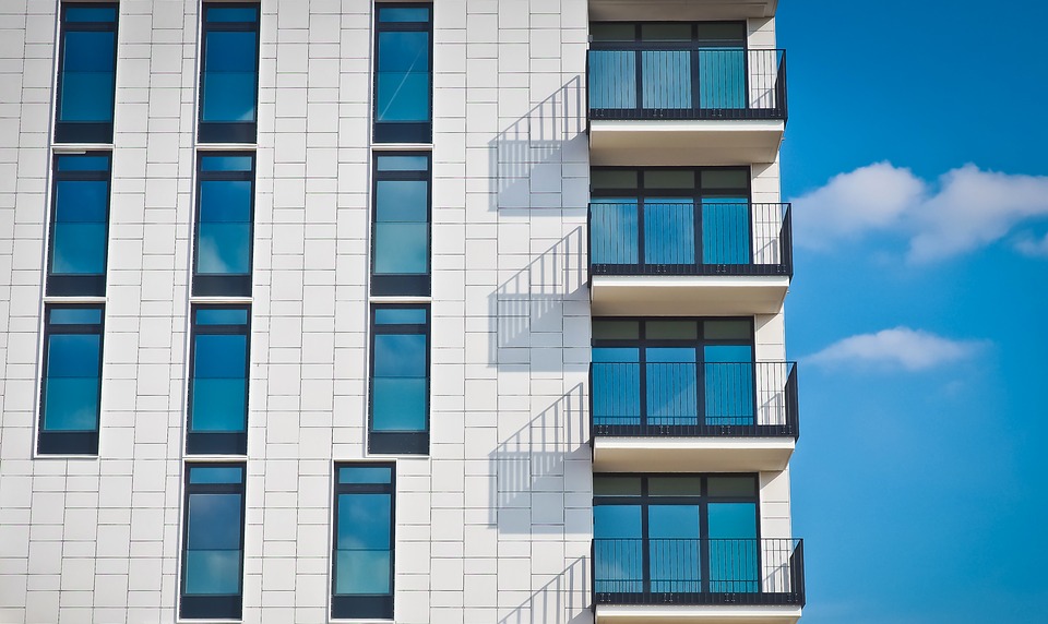 Proč je důležité zábradlí na balkon